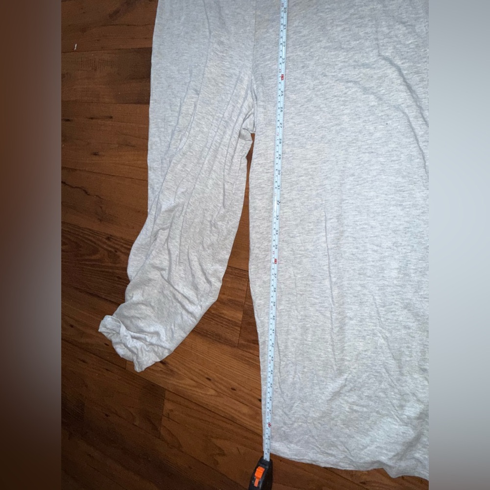 NWOT Athleta Nighttime Bliss Heather Grey Sleep V-Neck Tencel Romper Size: XS - Picture 11 of 11